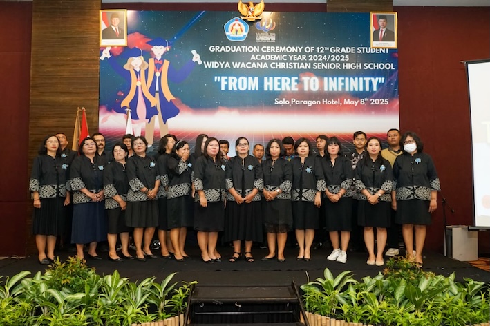 berita, Pelepasan siswa kelas XII SMA Kristen Widya Wacana Tahun Ajaran 2024/2025, sma widya wacana, widya wacana, ysk,  yayasan sekolah kristen, yayasan, surakarta, sma